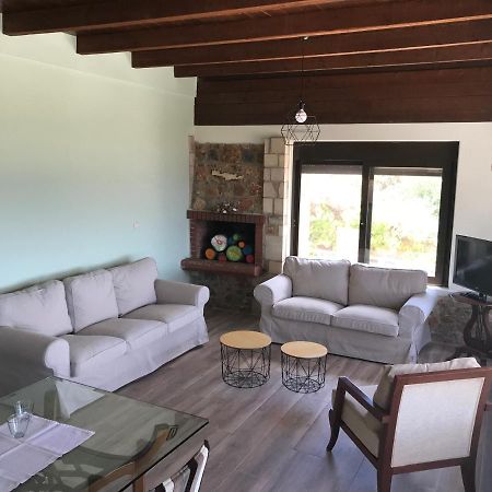 Mitato Open View Villa Kharkia Exterior photo